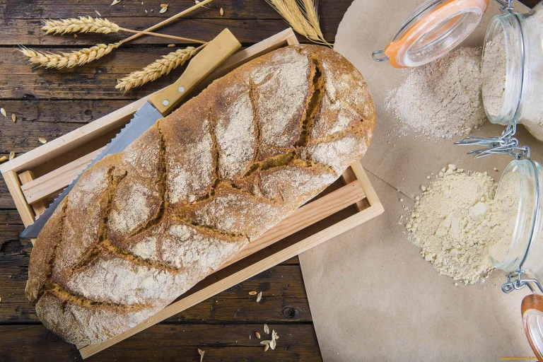 Зачем добавляют улучшители муки в тесто для хлеба?